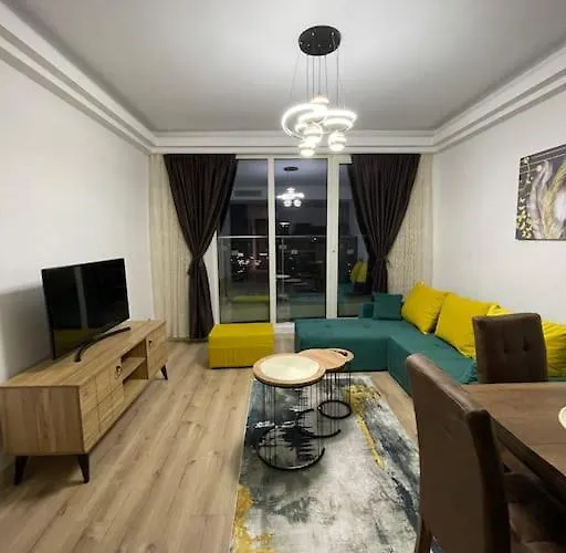 Апартаменти Skyline Скоп'є