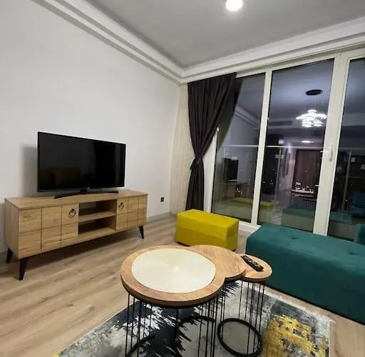 Skyline Апартаменти